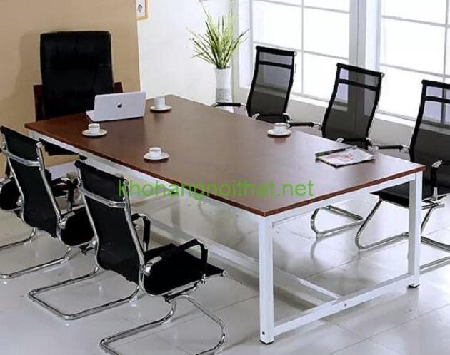 ban-hop-van-phong-nho-da-nang-1